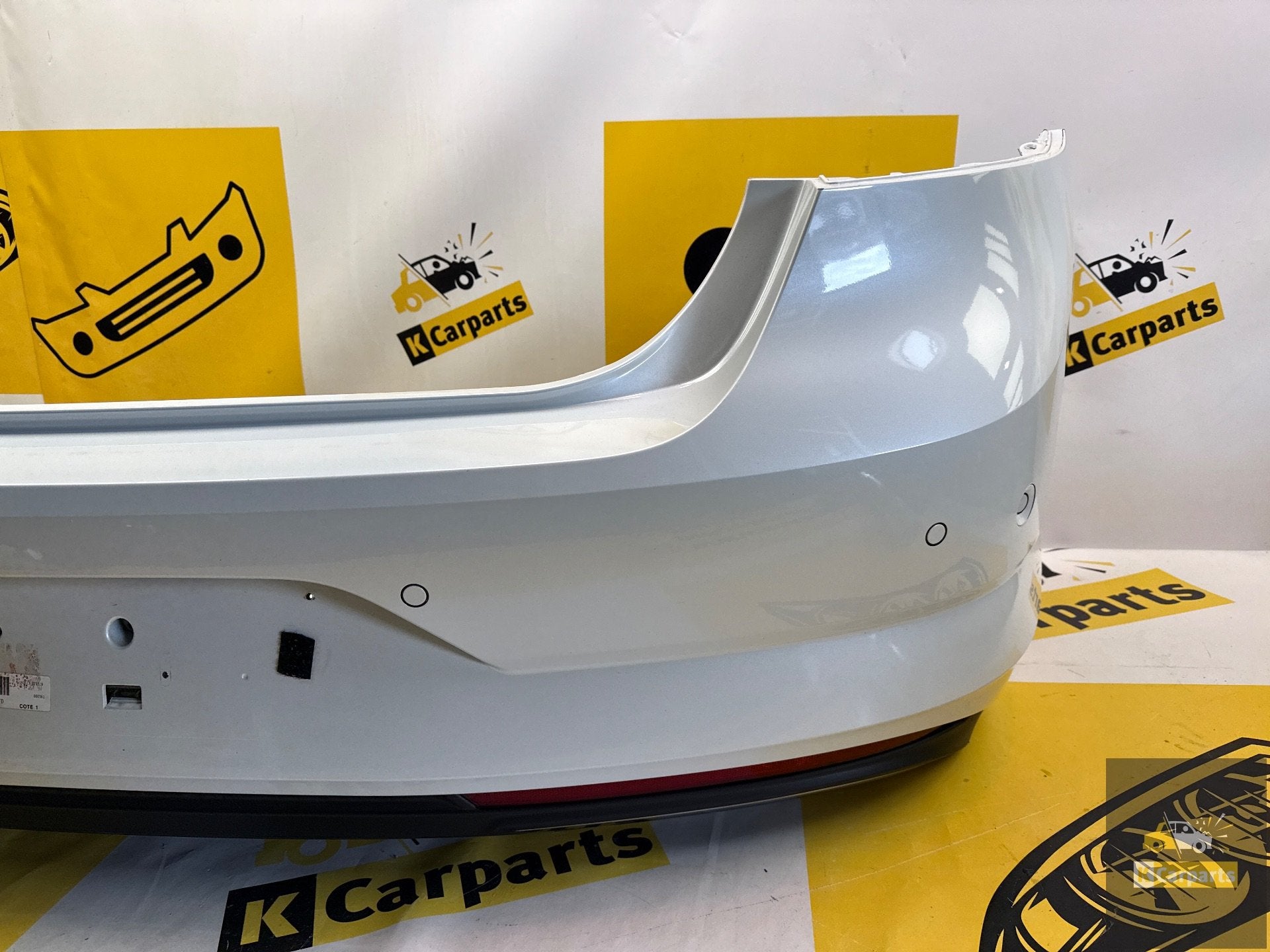 RENAULT TALISMAN ACHTERBUMPER SEDAN PDC 850227277R BUMPER, Renault Group, Gebruikt, Contact.group@renault.com, Renault