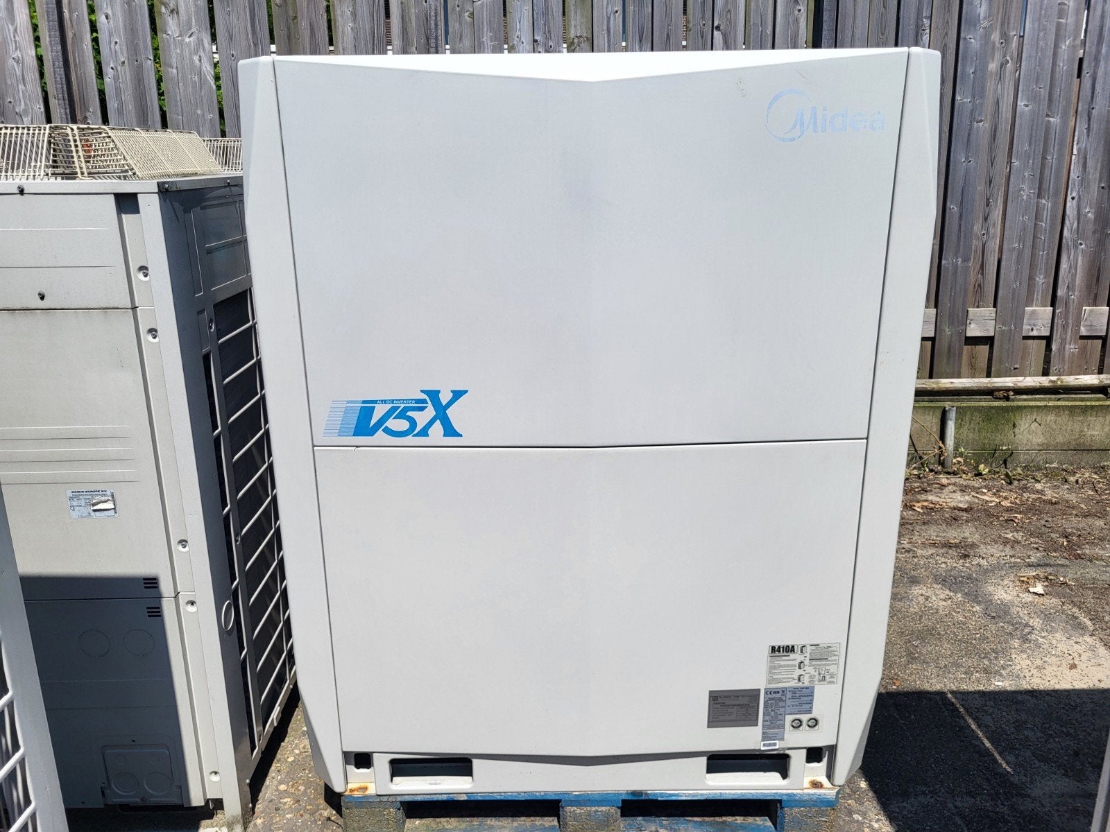 Midea V5X Buitenunit Airco - Krachtige Koeling, Witgoed en Apparatuur, Airco's, Ophalen of Verzenden