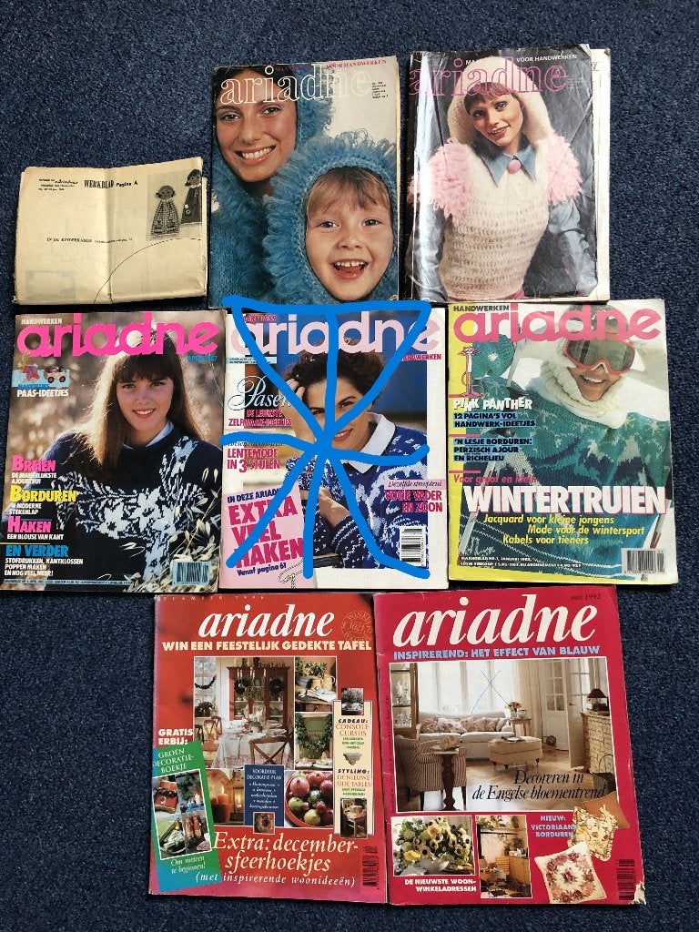 Ariadne uit 1965-96 vintage maandblad voor handwerken, Boeken, Hobby en Vrije tijd, Gelezen, Ariadne, Ophalen of Verzenden, Borduren en Naaien