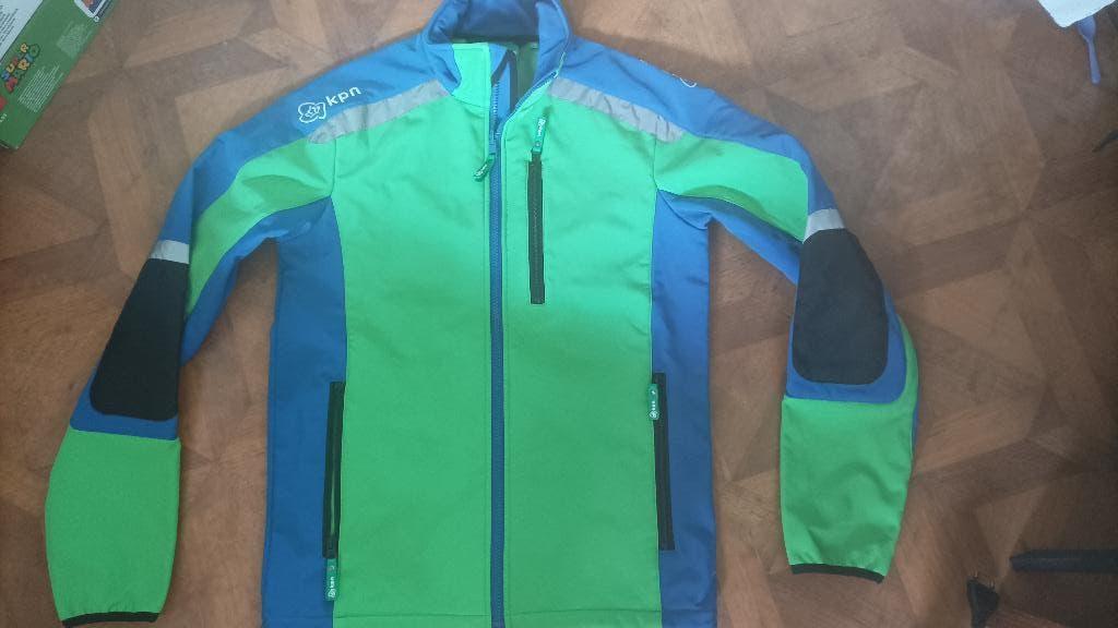 Softshell Jas maat 152, Ophalen of Verzenden, Zo goed als nieuw, Jongen, Jas