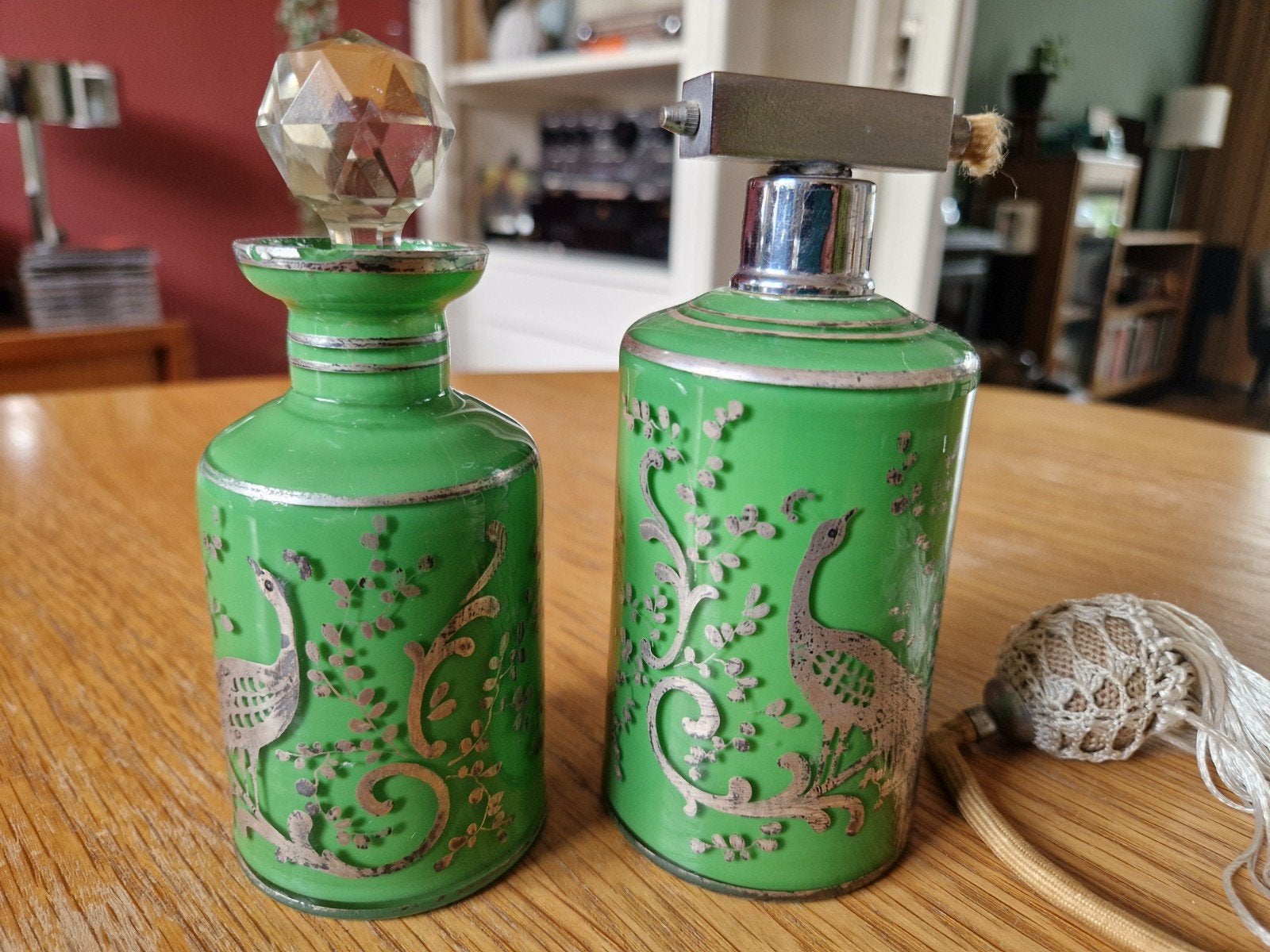 Art Deco Kaptafel Set: Parfumfles & Verstuiver Pauw Decor, Antiek en Kunst, Ophalen of Verzenden