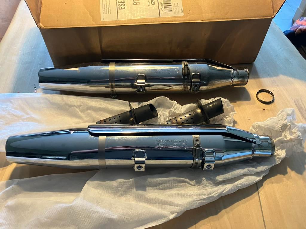 Motor uitlaat dempers harley sportster 1200, Motoren, Accessoires | Overige, Ophalen of Verzenden, Zo goed als nieuw