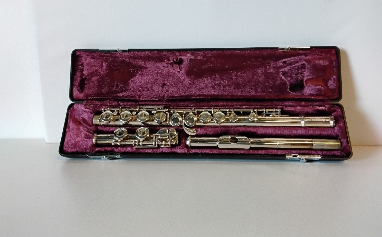 Armstrong Dwarsfluit 104 met koffer, Muziek en Instrumenten, Info@armstrongflutes.com, Dwarsfluit, Ophalen of Verzenden, Elkhart, Indiana, USA