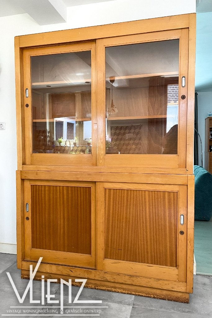Vintage schoolkast, vitrinekast, buffetkast, kast schuifdeur, Ophalen, 100 tot 150 cm, -, -