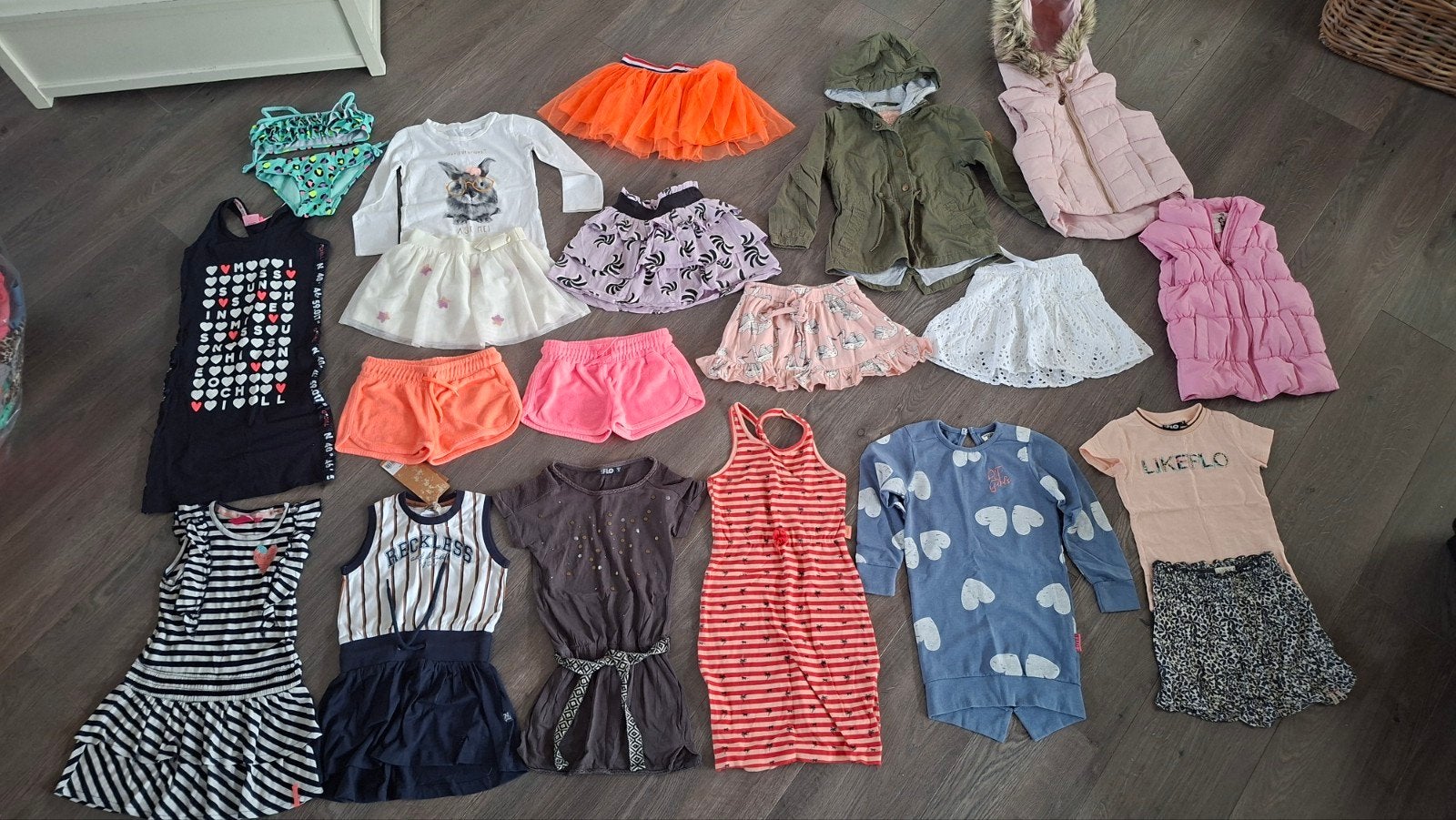 Te koop een echt als nieuw/nieuw zomers kledingpakket 98/104, Ophalen of Verzenden, Zo goed als nieuw, Maat 98