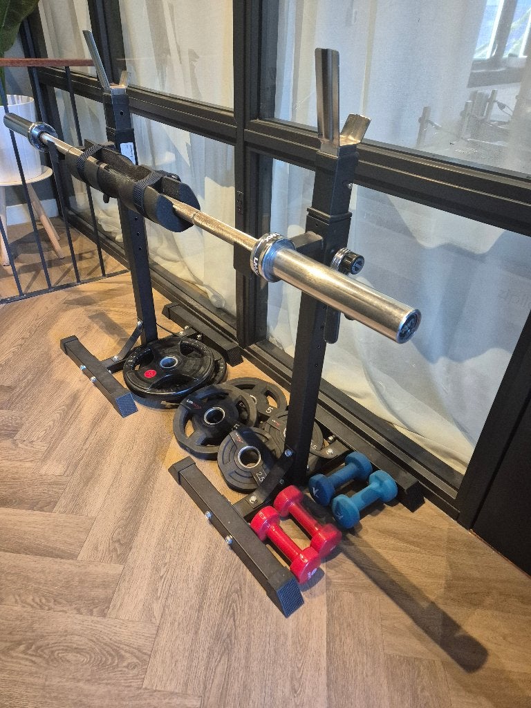 Fitness materiaal, Sport en Fitness, Fitnessmaterialen, Zo goed als nieuw, Halterstangen, Armen, Benen, Borst, Rug, Ophalen