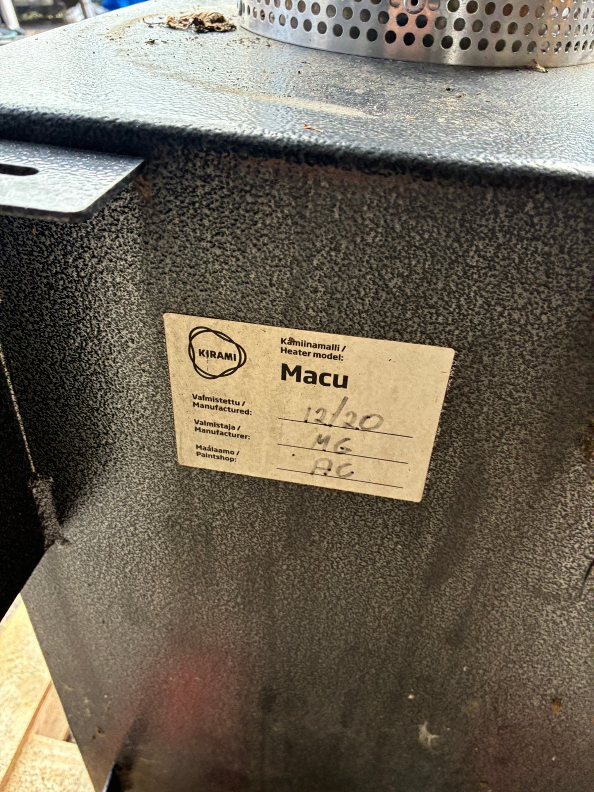 Hottub kachel kirami CUBE (€1695 nieuw) LEK / zwembad, Ophalen, Gebruikt, 7921AE, Fast Fair b.v.