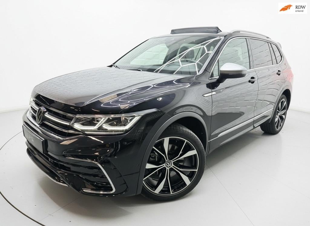 Volkswagen Tiguan Allspace 2.0 TSI 4Motion 3x R LINE PANO IQ, Auto's, Automaat, 1998 cc, Gebruikt, Zwart