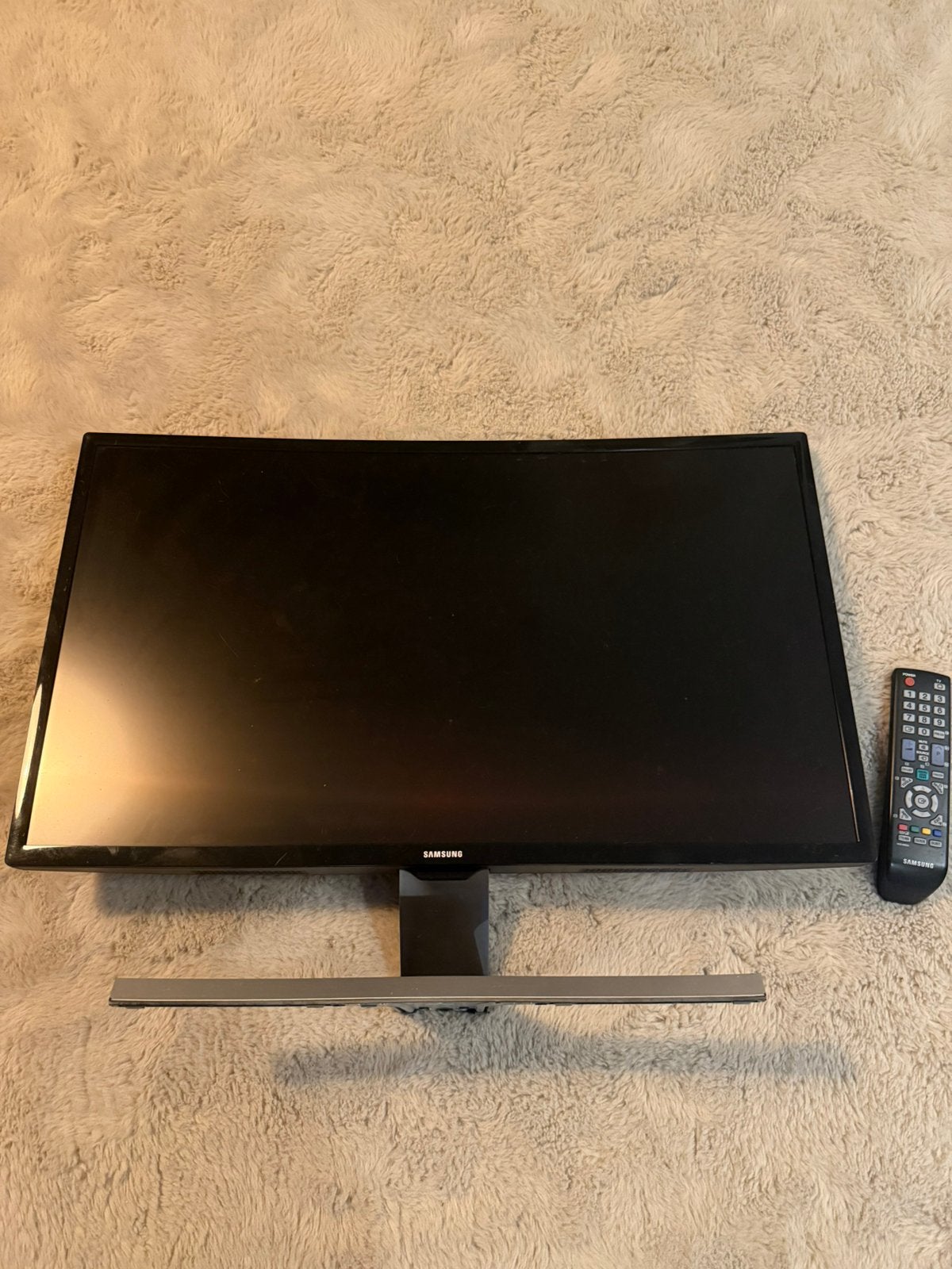 Samsung Monitor, 50 Hz, Ophalen of Verzenden, Zo goed als nieuw, Samsung