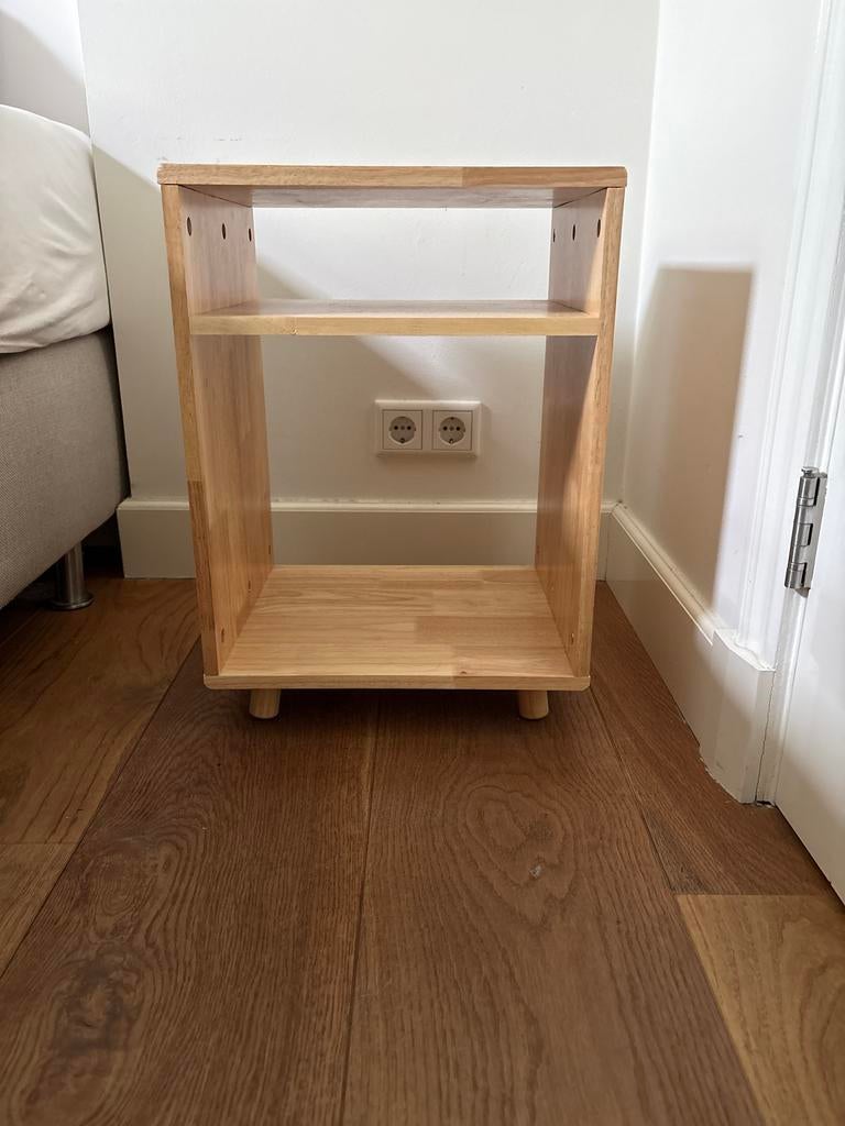 2 houten nachtkastjes Zara Home, Huis en Inrichting, Slaapkamer | Nachtkastjes, Ophalen, Minder dan 45 cm, Zo goed als nieuw, Minder dan 55 cm