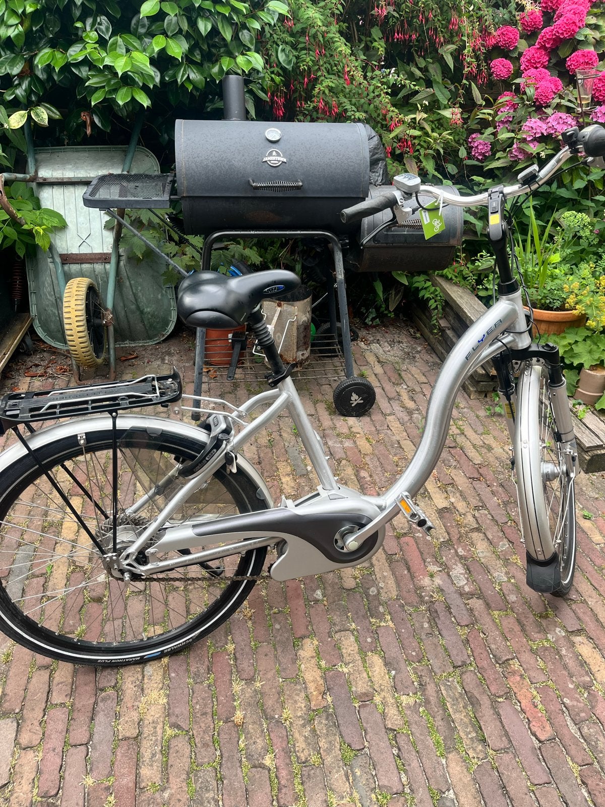 E-bike compleet met lader en 2 accu's, Ophalen of Verzenden, Zo goed als nieuw, 50 km per accu of meer, Overige merken