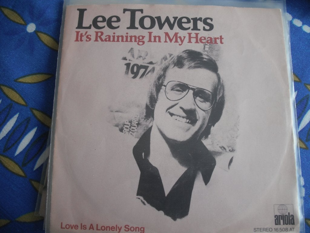 Lee Towers - It's raining in my heart., Ophalen of Verzenden, Gebruikt, Pop