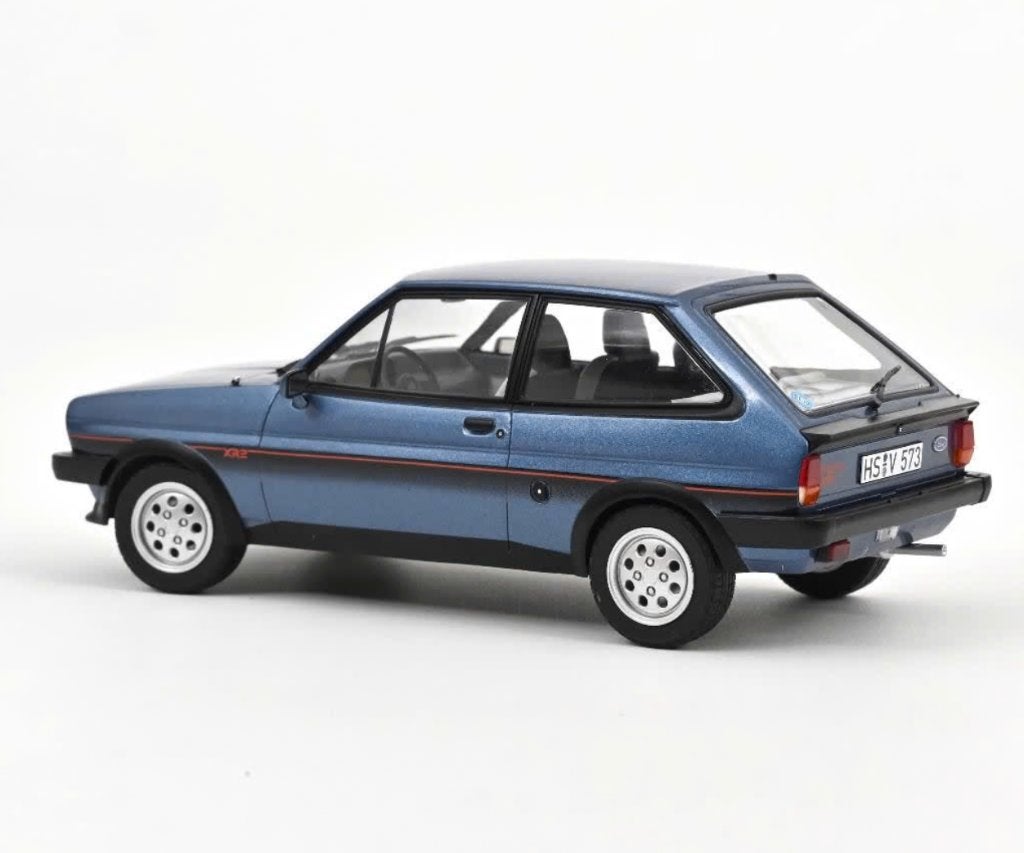 Ford Fiesta XR2 1981 Blauw schaall 1/18 NOREV ref: 182744, Hobby en Vrije tijd, Ophalen of Verzenden, Nieuw, Auto, Norev