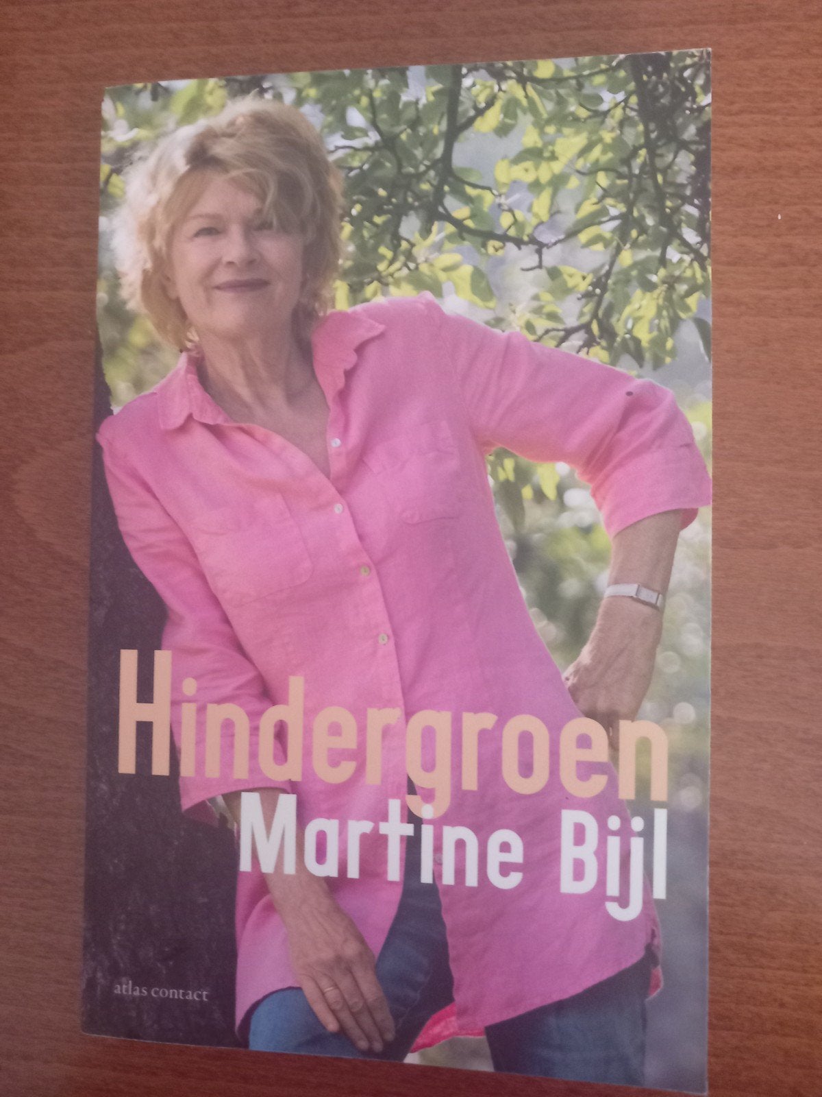 Hindergroen/Martine Bijl, Ophalen of Verzenden, Zo goed als nieuw, Nederland, Martine Bijl