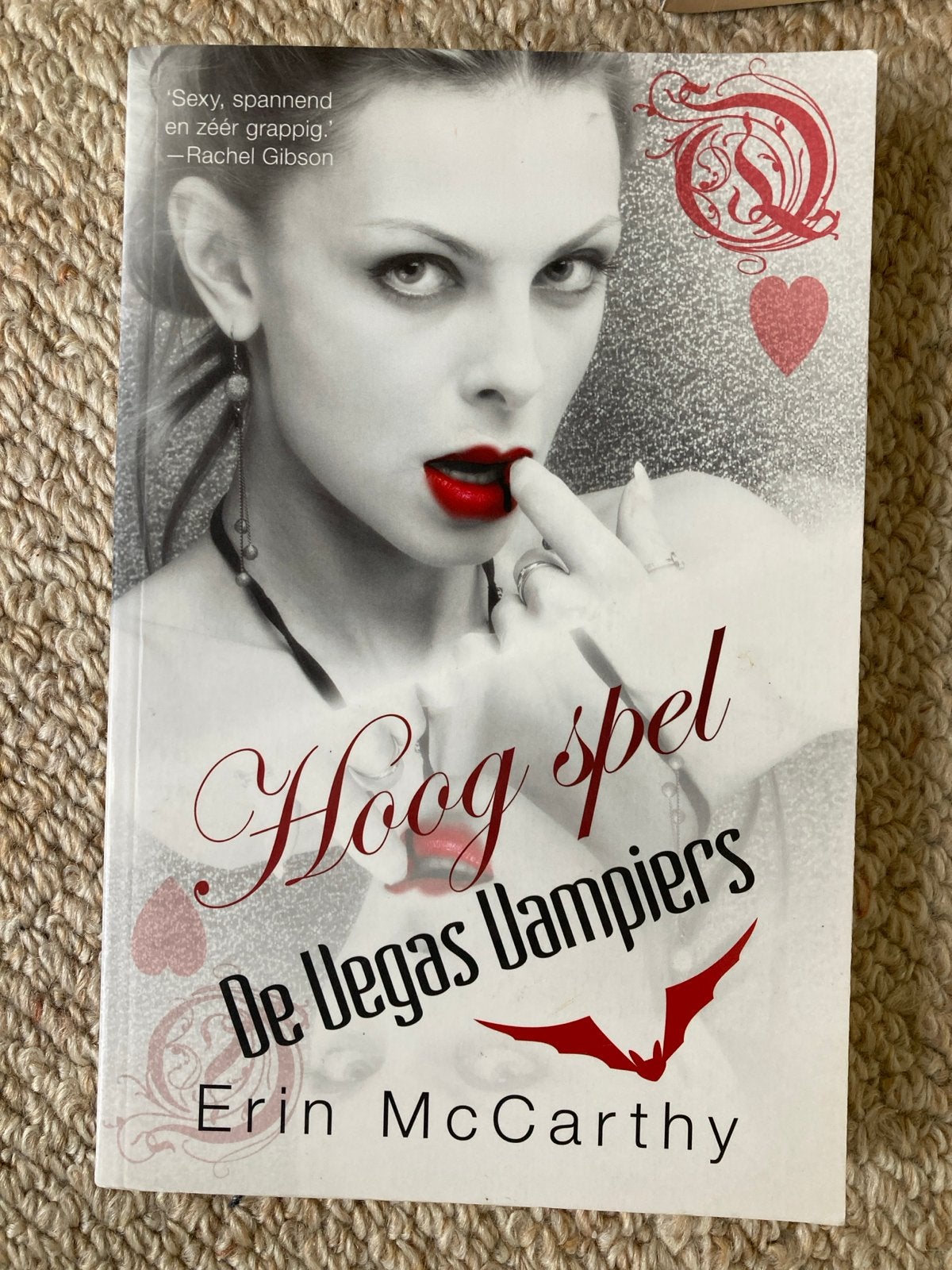 Hoog spel - De Vegas Vampiers - Erin McCarthy, Boeken, Ophalen of Verzenden, Gelezen, Nederland