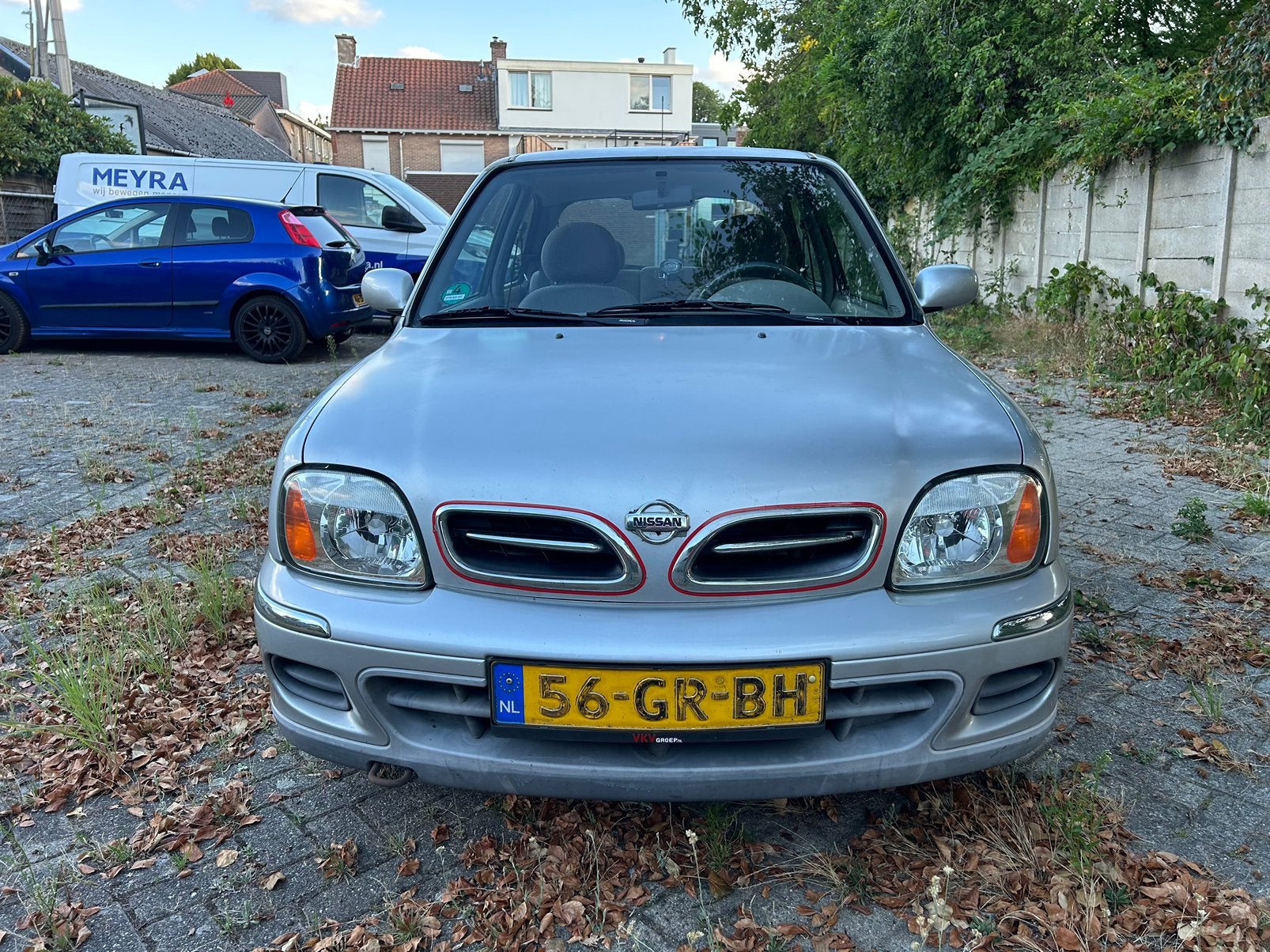 Nissan Micra 1.4 55KW 3D 2001 Grijs, Auto's, Voorwielaandrijving, Stof, 4 cilinders, 840 kg