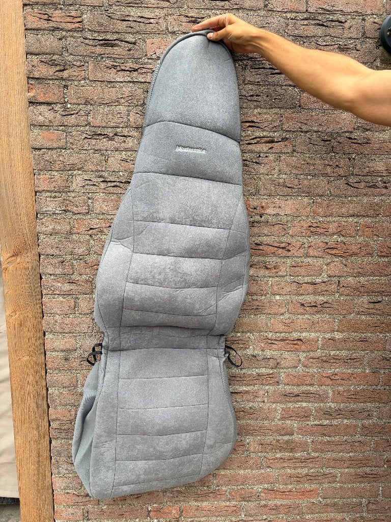 Stoelhoezen 2x  Ideamertica, Ophalen, Zo goed als nieuw