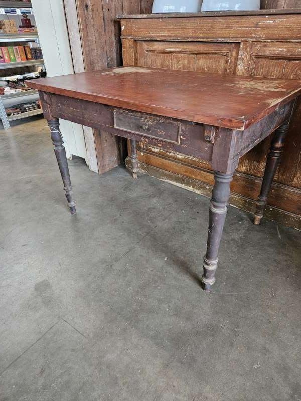 oude boeren tafel ``WOONWINKEL RUSTIEK``, Ophalen
