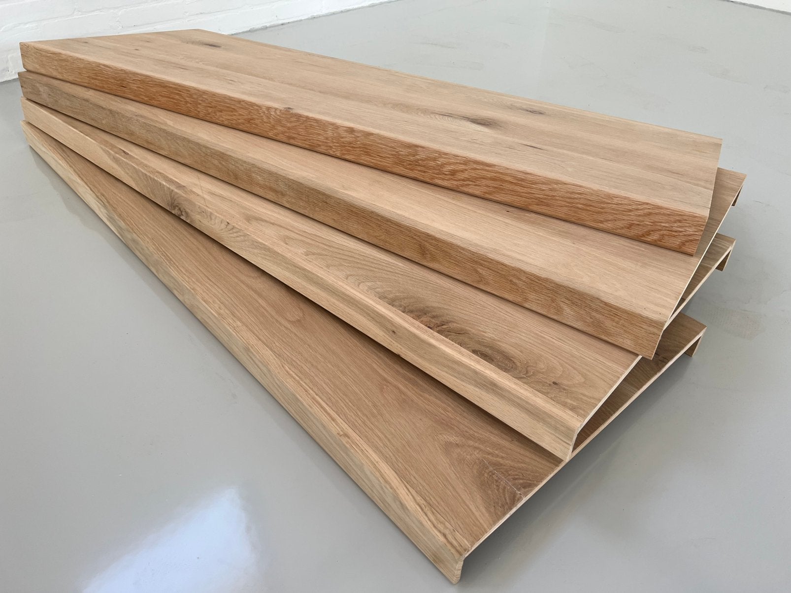 Eiken Overzettreden - Faillissementspartij Eiken traptreden, Doe-het-zelf en Verbouw, Platen en Panelen, Nieuw, Hout, Ophalen of Verzenden