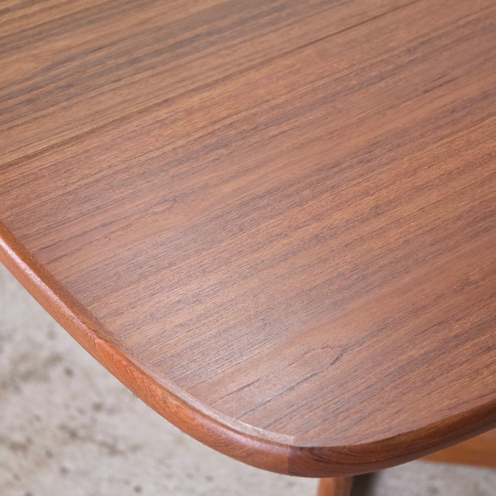 Skovby, vintage Deense verlengbare eettafel teak, jaren 60, Huis en Inrichting, Ophalen, 100 tot 150 cm, Mid Century, uittrektafel, ovale tafel, Danish, Dyrlund