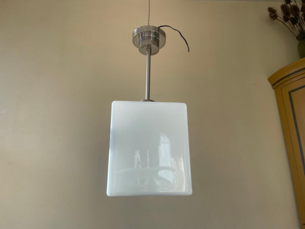 grote Hanglamp Lamp Rechthoekig art deco 1930 wit glas Frans, Antiek en Kunst, Antiek | Lampen, Ophalen of Verzenden