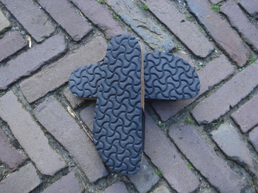 BIRKENSTOCK MADRID NIEUW 37 NU GRATIS VERZENDING PER POST, Slippers, Verzenden, Zwart, Nieuw
