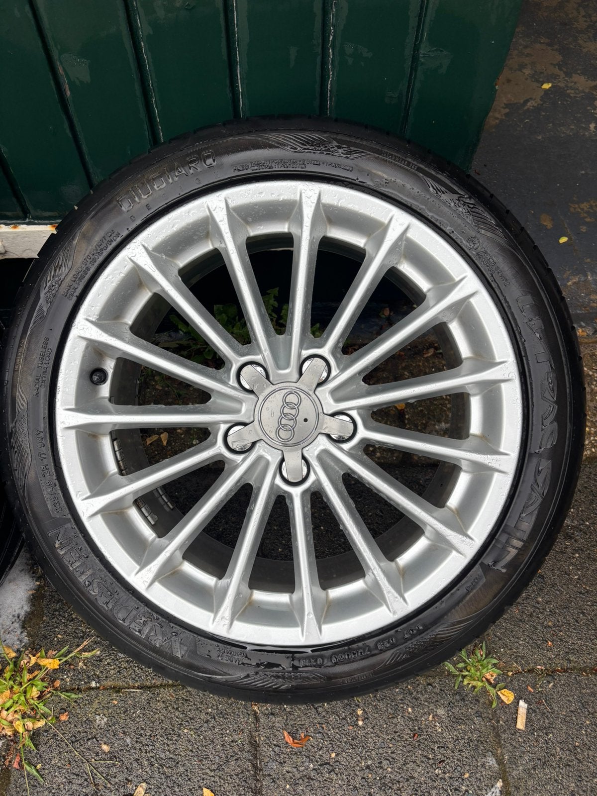 Audi velgen 17 inch met vredestein banden, Auto-onderdelen, Banden en Velgen, Ophalen, 17 inch, 225 mm, Zomerbanden