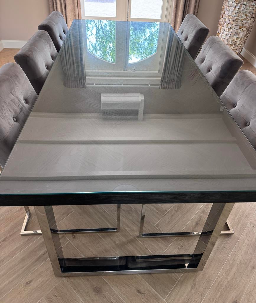 Richmond eettafel met glazen blad en chromen onderstel, Ophalen, Zo goed als nieuw, 4 tot 6 stoelen