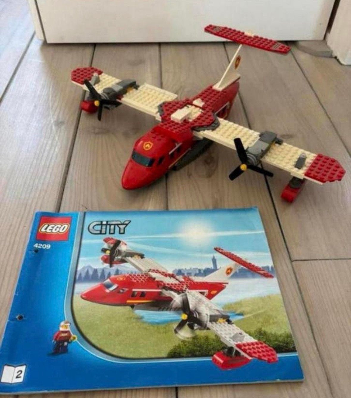 Lego 4209 Water vliegtuig De bosbrand moet onder controle, Kinderen en Baby's, Speelgoed | Duplo en Lego, Lego, Ophalen of Verzenden