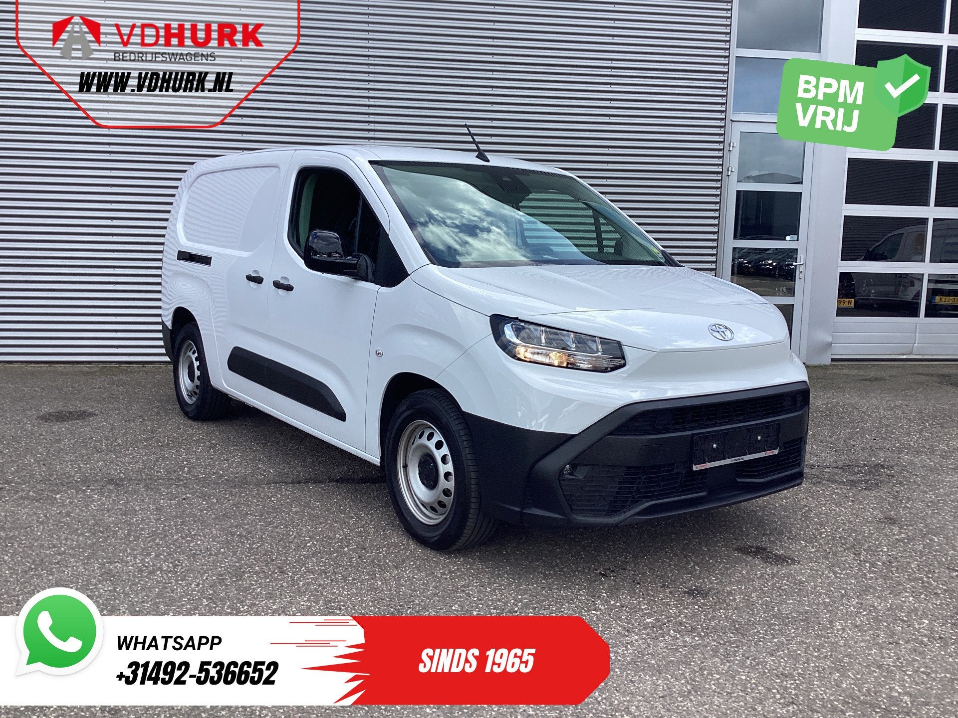 Toyota e-Proace City 50 kWh 320 km WLTP L2 3Pers/ LED/ Stand, Auto's, 750 kg, Wit, Origineel Nederlands, 320 km