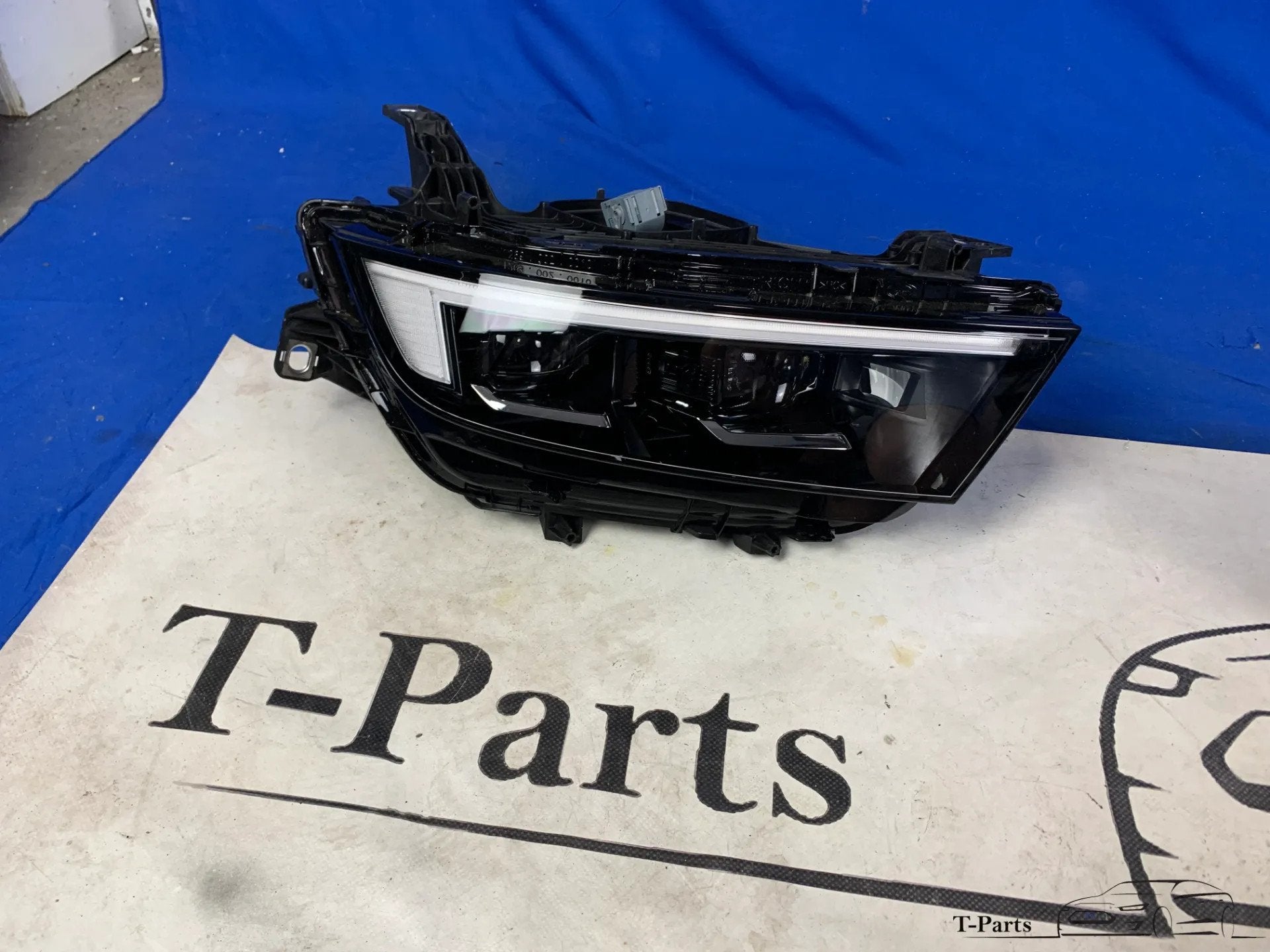 opel astra L koplamp rechts 9840160780 lamp