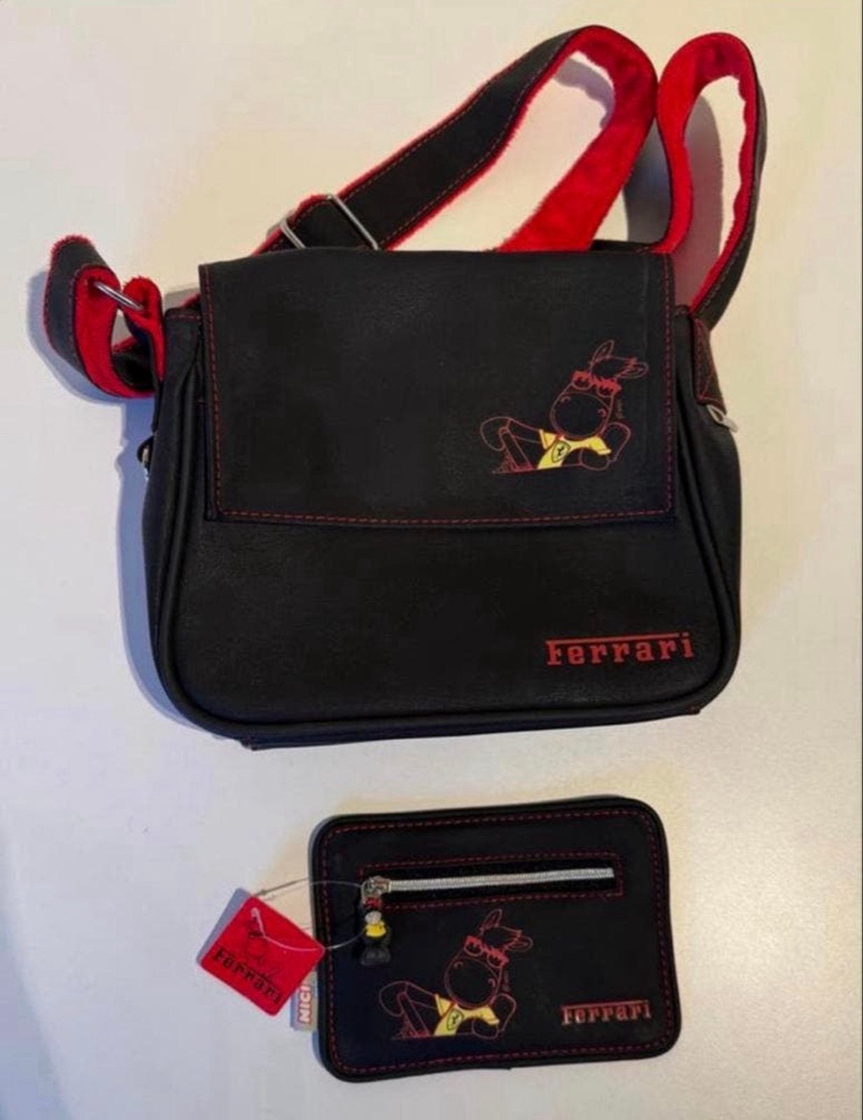 Ferrari Nici Schoudertasje met Portemonnee - Zwart/Rood, Ophalen of Verzenden, Nieuw, Zwart, Schoudertasje