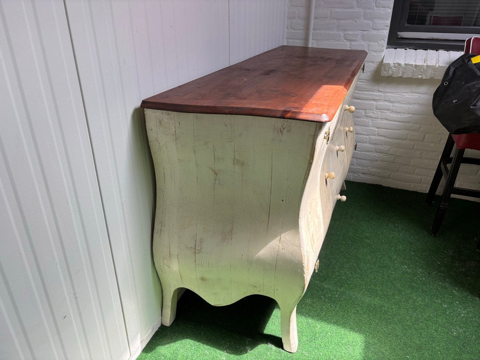 Antieke Buikkast - Crème met Houten Blad, Ophalen of Verzenden