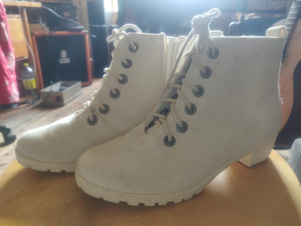 Canvas laarsjes zgan, 37, Kleding | Dames, Schoenen, Beige, Lage of Enkellaarzen, Ophalen of Verzenden, Zo goed als nieuw