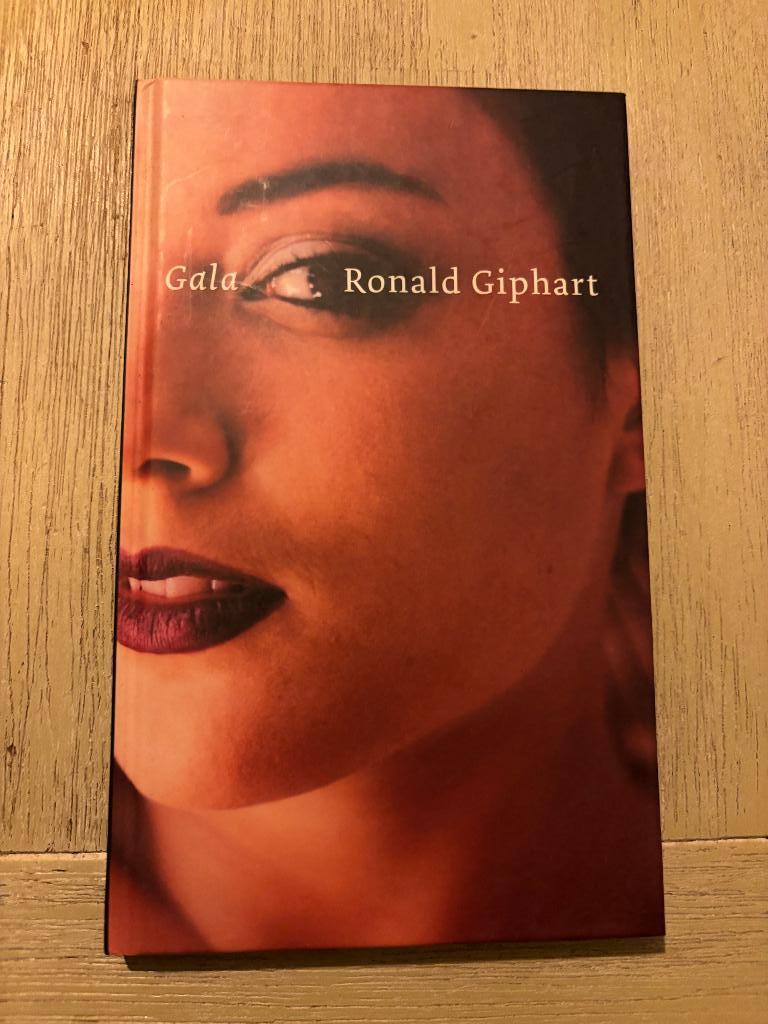 Ronald Giphart Gala, Boeken, Boekenweekgeschenken, Ophalen of Verzenden, Zo goed als nieuw, Ronald Giphart