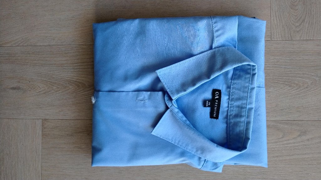 Lichtblauw overhemd met lange mouwen, Kleding | Heren, Overhemden, Blauw, Halswijdte 38 (S) of kleiner, Zo goed als nieuw, C&A