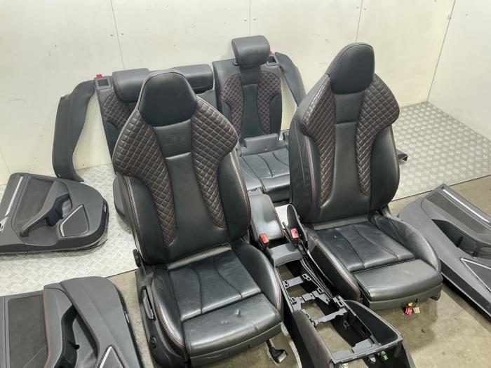 Bekleding Set (compleet) van een Audi RS3, 12 maanden garantie, Gebruikt, -, -