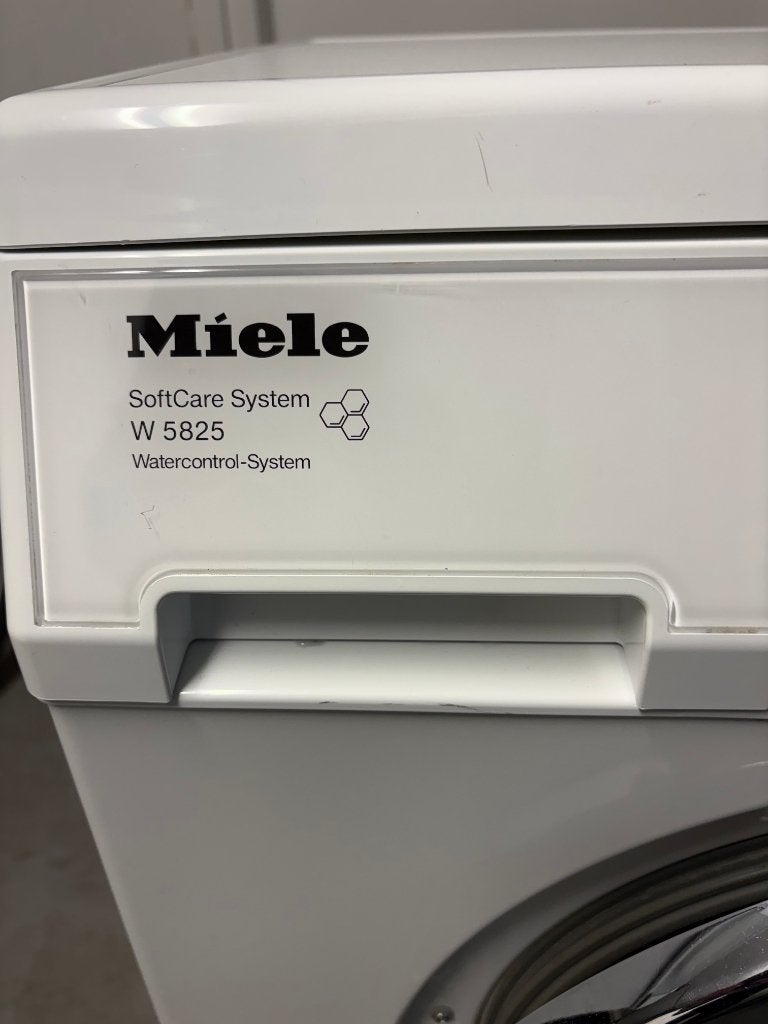 Miele W 5825 SoftCare System Wasmachine, Ophalen, Gebruikt, Energieklasse A of zuiniger, Voorlader