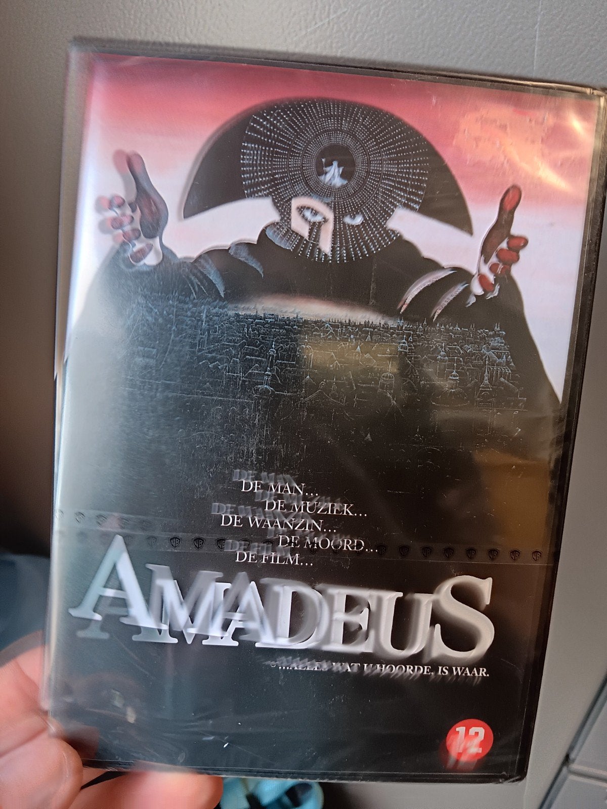 amadeus dvd nieuwstaat close seal, Vanaf 12 jaar, Ophalen of Verzenden, Zo goed als nieuw, Actie en Avontuur