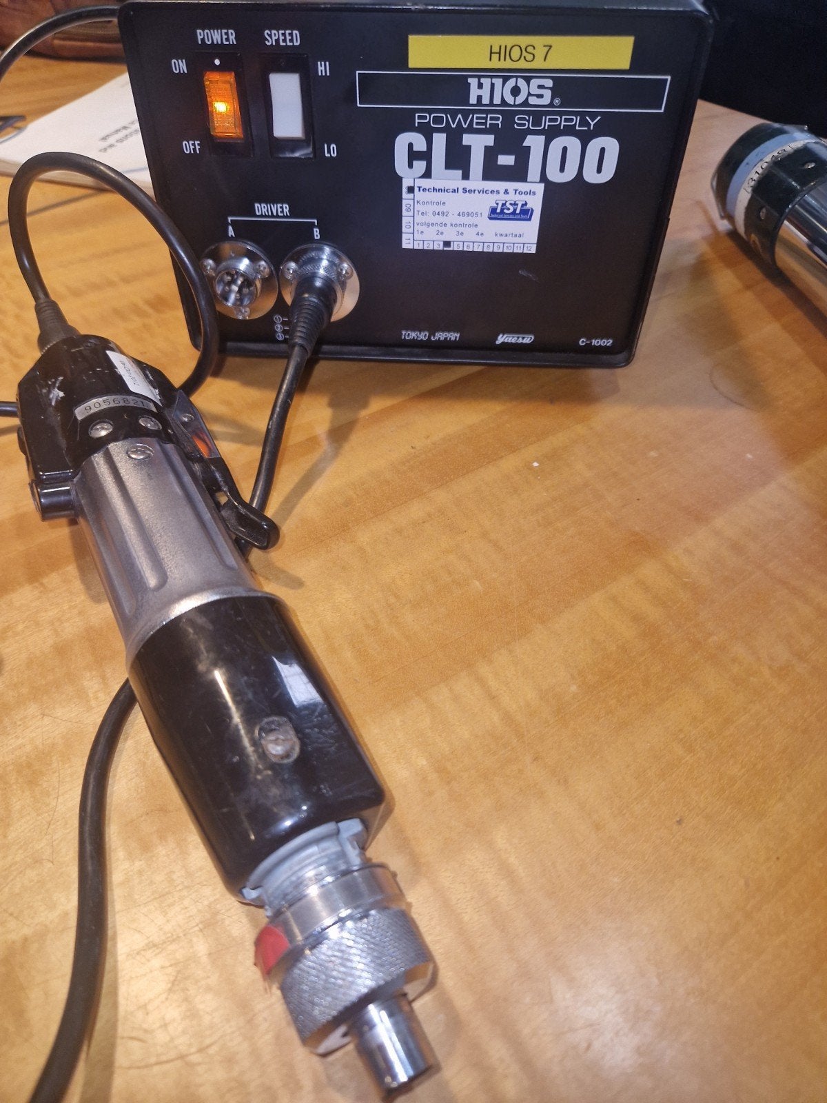 HIOS CLT-100 Power Supply met Schroefmachine, Gebruikt, Variabele snelheid, Ophalen of Verzenden, Boor- en Schroefmachine