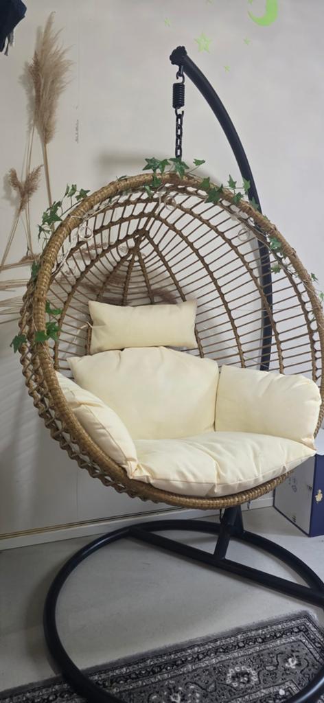 Comfortabele en schone hangstoel van goede kwaliteit, Huis en Inrichting, Stoelen, Bruin, Bohemian, Modern, Ophalen of Verzenden