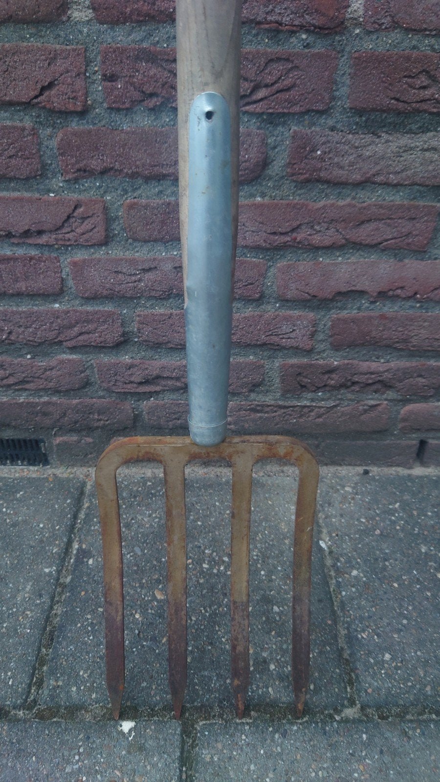 riek greep spitvork #4, Ophalen