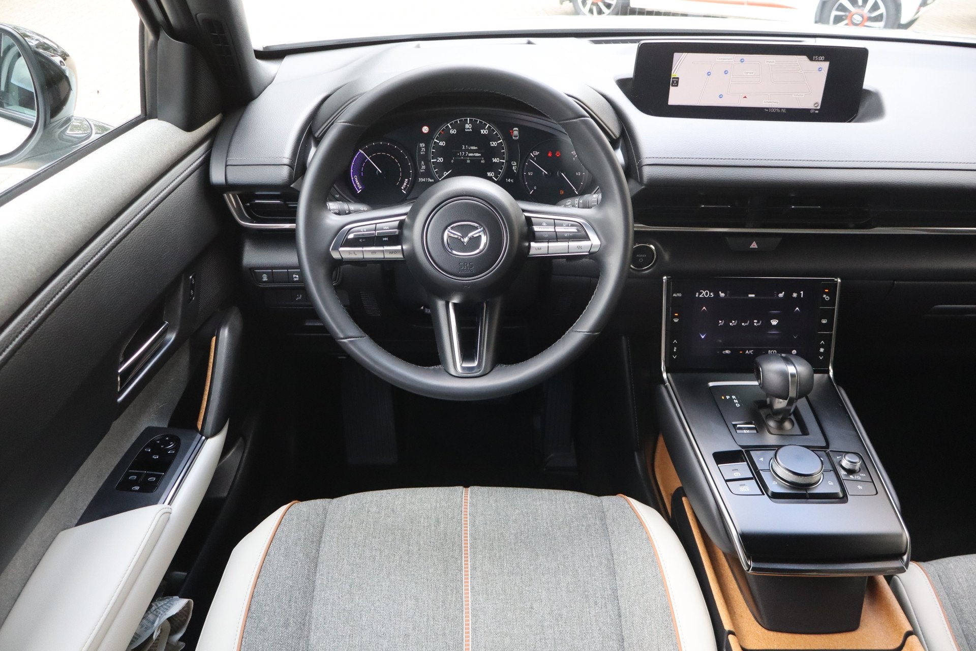 Mazda MX-30 e-SkyActiv R-EV 170 Advantage NL-Auto! Mem.Seats, Auto's, Mazda, Euro 6, Leder en Stof, Wit, Origineel Nederlands