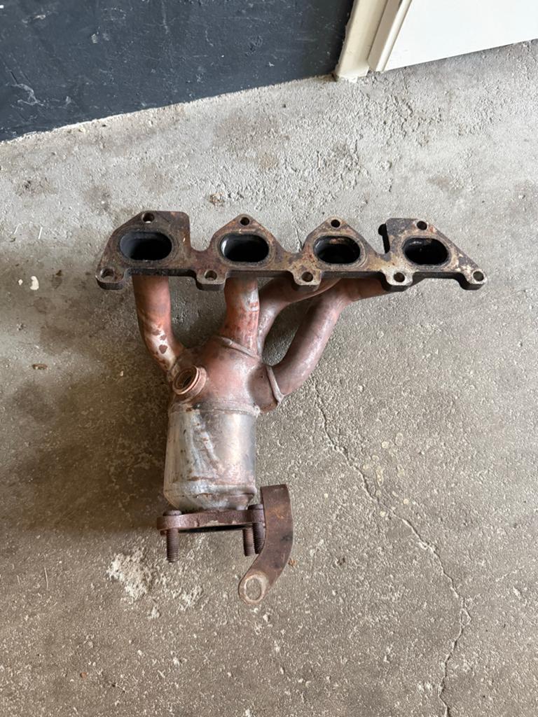 Katalysator uitlaatspruitstuk Volkswagen polo 1.4, Ophalen, Gebruikt, Audi
