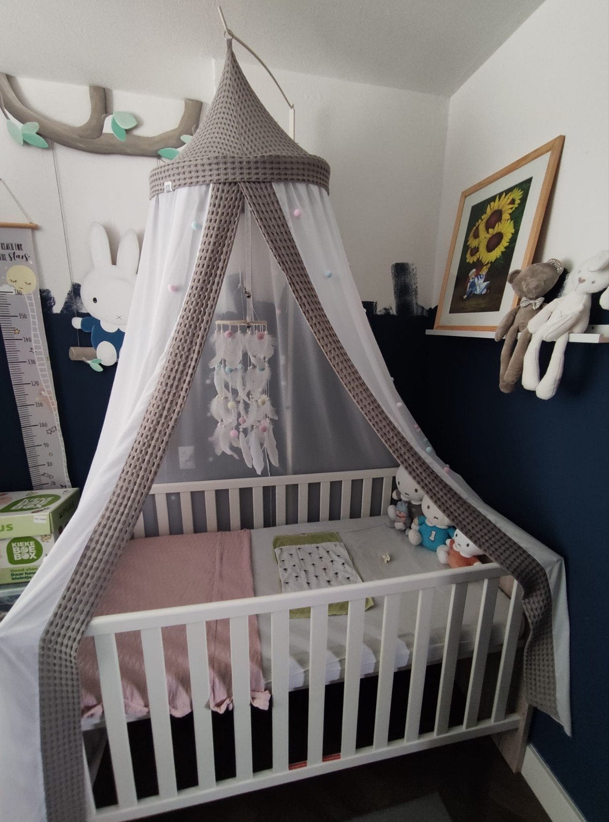 Complete Babykamer: Ledikant, Commode en Kledingkast, Ophalen, Zo goed als nieuw, Jongetje of Meisje