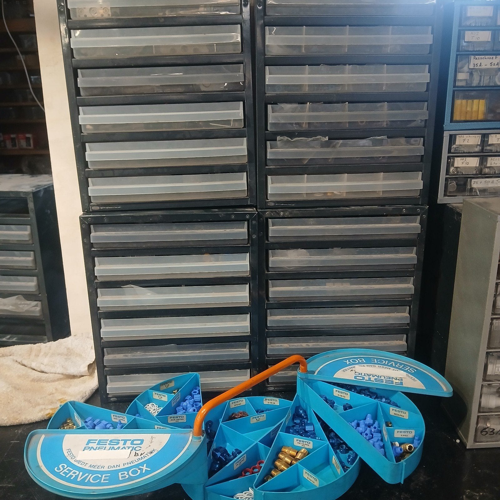 festo pneumatic cilinders koppelingen regelaars etc, Ophalen of Verzenden