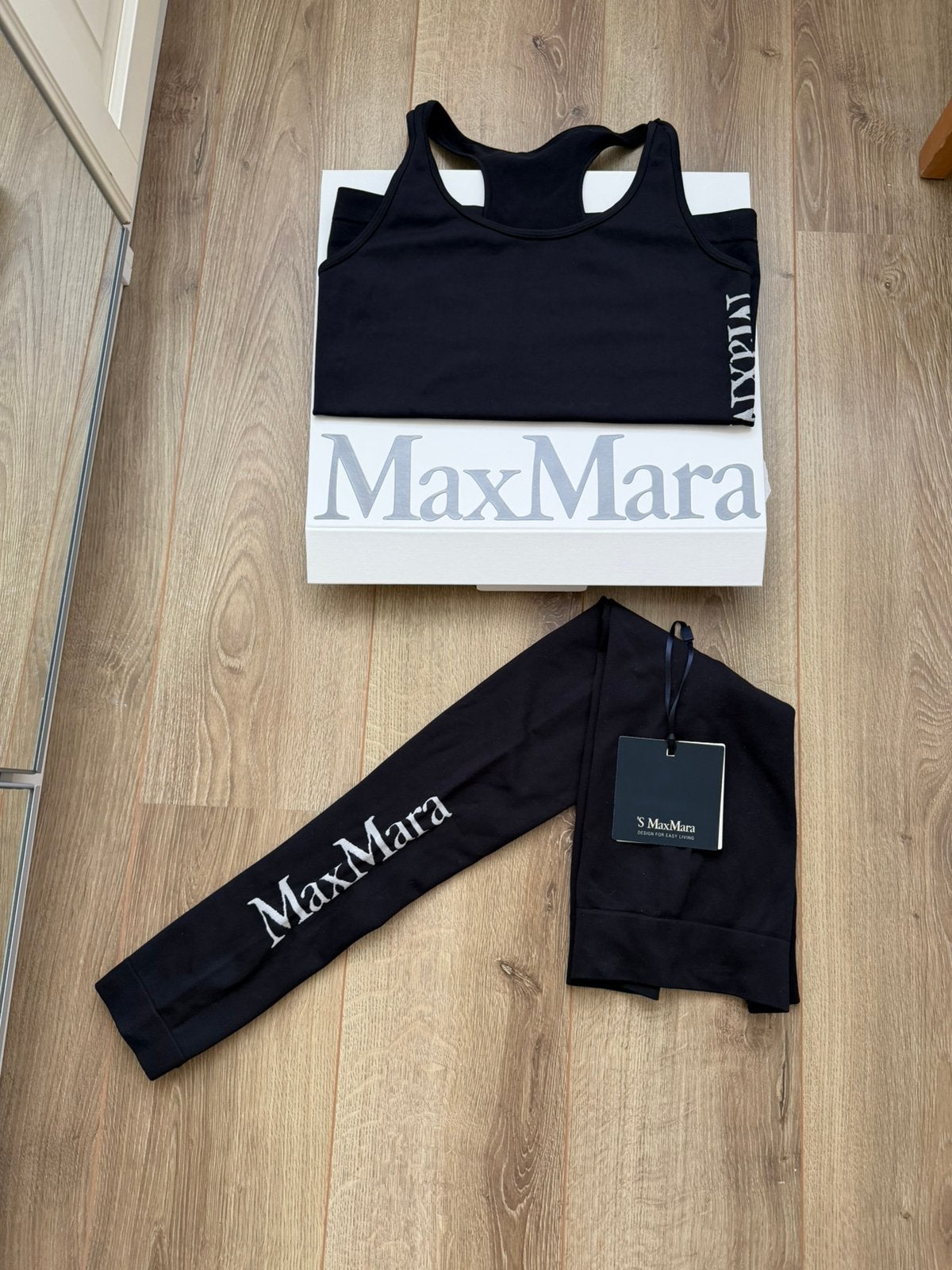 Max Mara sport set size M, Ophalen of Verzenden, Zo goed als nieuw, Zwart, Overige typen