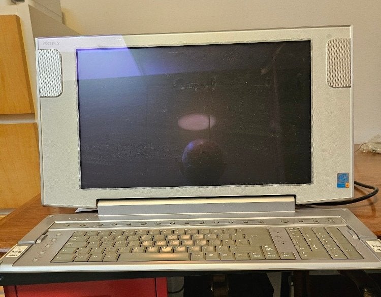 Sony VAIO PCV-9913 multimedia Personal Computer (Vintage), Ophalen, Gebruikt, HDD, Minder dan 4 GB