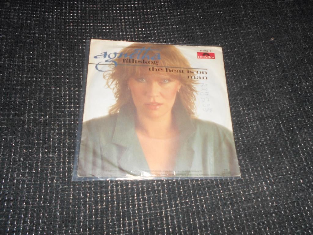 the heat is on - agnetha faltskog, Gebruikt, 7 inch, Ophalen of Verzenden, Fotohoes