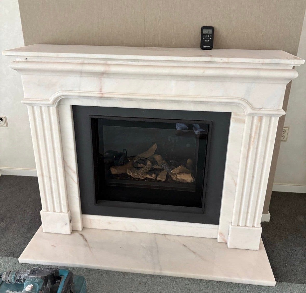 Bellfires Smart Bell 65/60 MF Gashaard met marmeren schouw, Huis en Inrichting, Ophalen, Zo goed als nieuw, Inbouwhaard, Gashaard